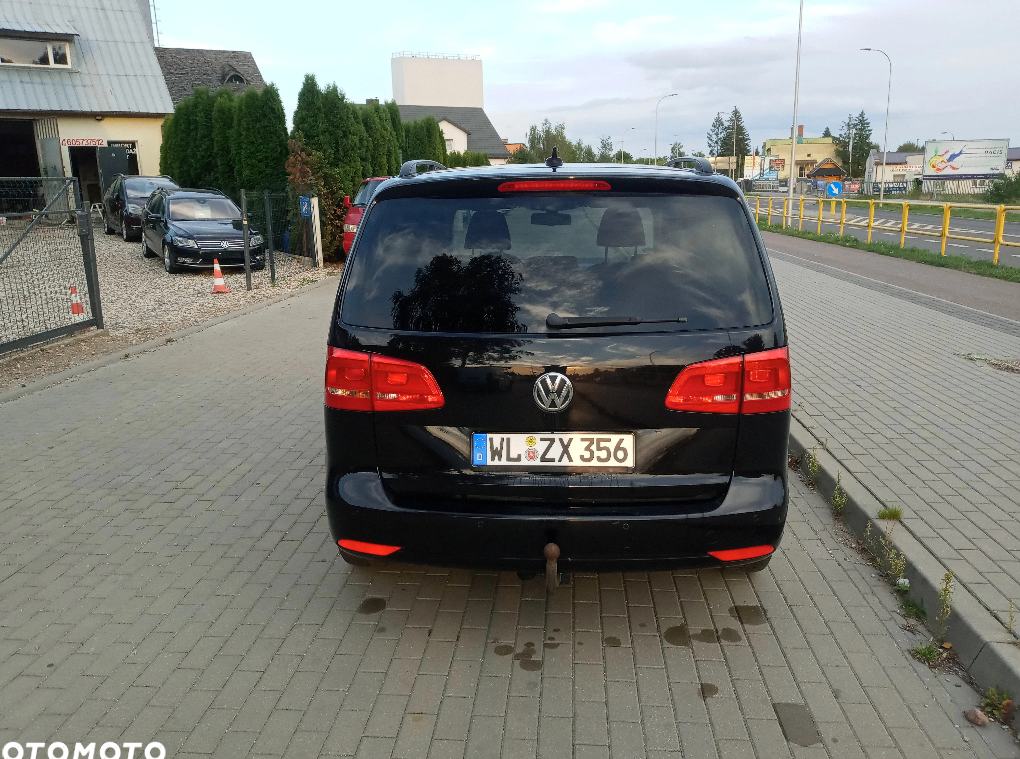 Volkswagen Touran cena 34999 przebieg: 252364, rok produkcji 2011 z Nakło nad Notecią małe 191